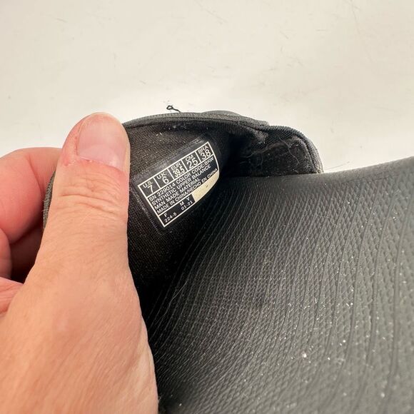 Skechers Mens Max Cushioning Mizumi Slide Sandals Size 7 Women’s size 9 Goga Mat - Picture 6 of 7